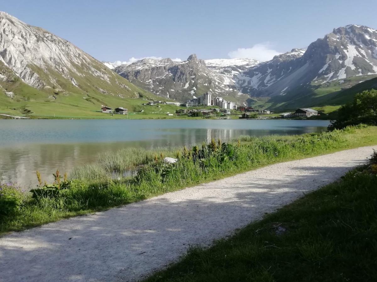 Appartement Au Lac Ski Aux Pieds ティニュ エクステリア 写真